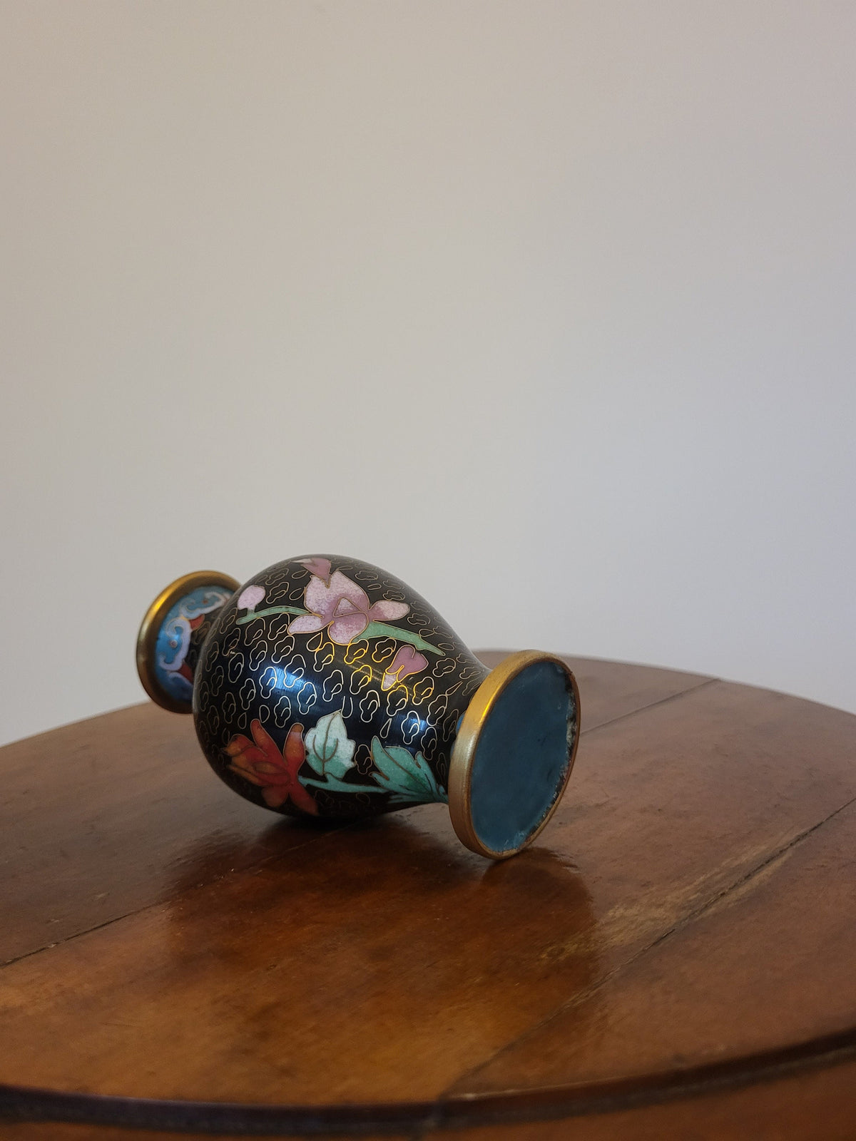 Vase asiatique cloisonné motif fleur petite taille