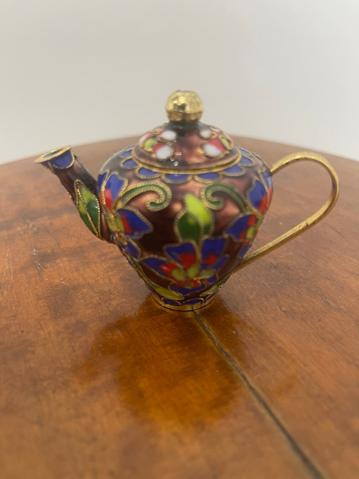 Théière miniature cloisonnée