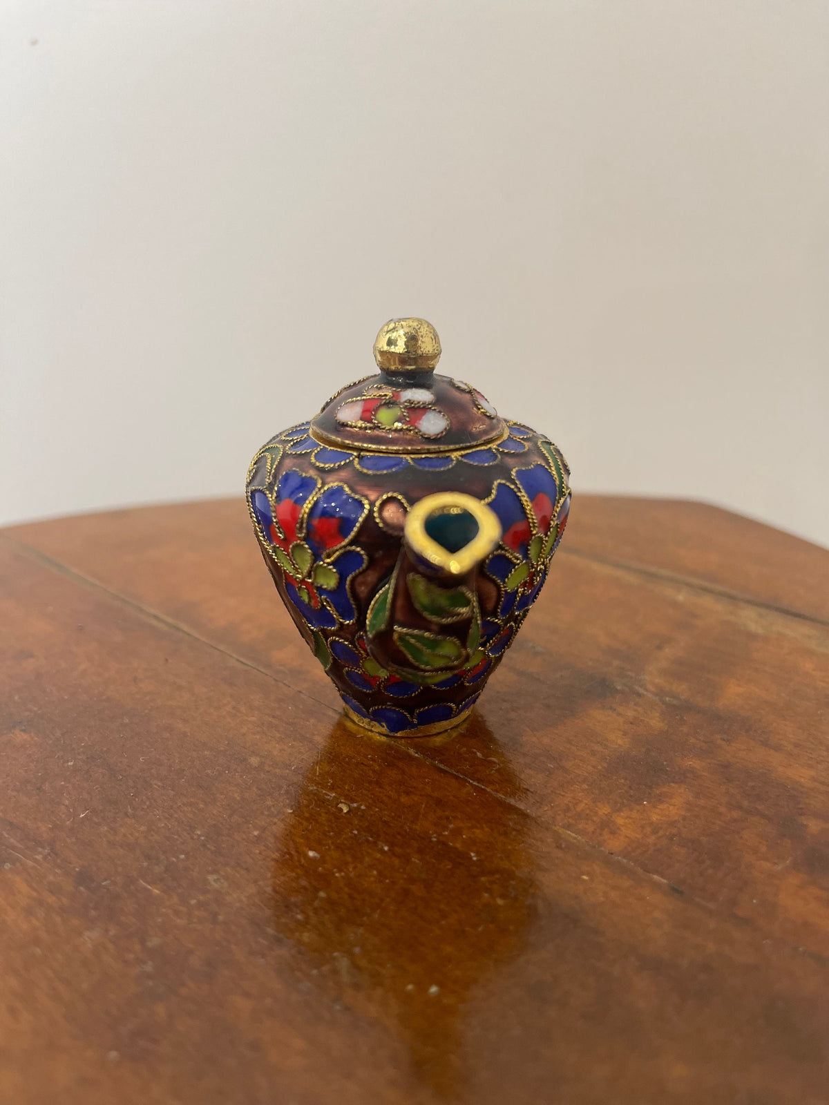 Théière miniature cloisonnée
