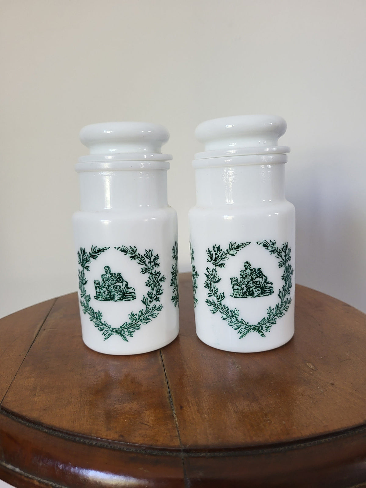 Flacons apothicaire opaline pot avec couvercle vintage