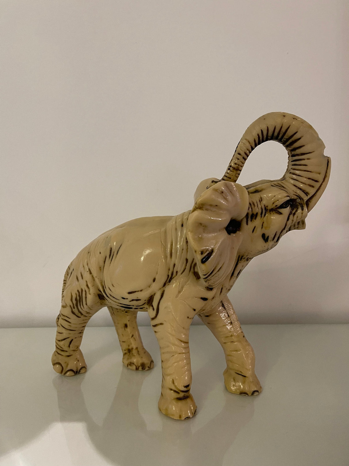 Statuette figurine sculpture éléphant vintage