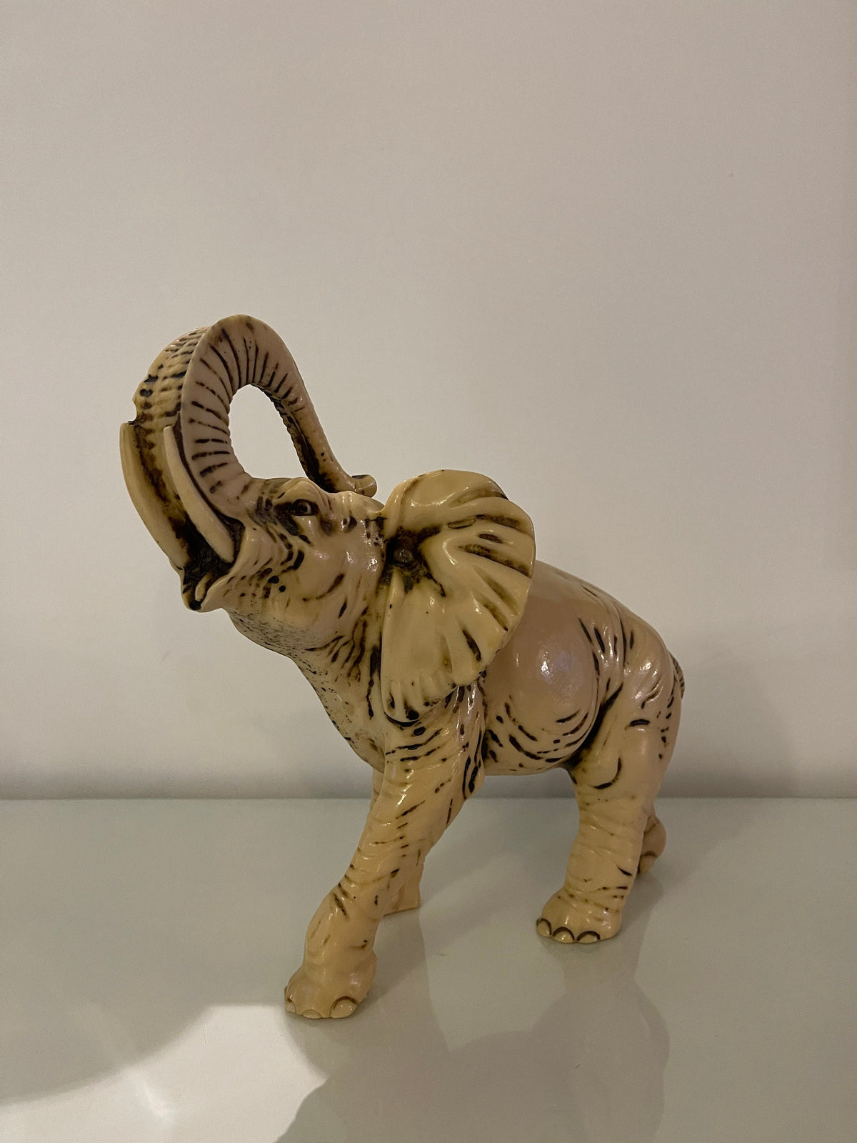 Statuette figurine sculpture éléphant vintage