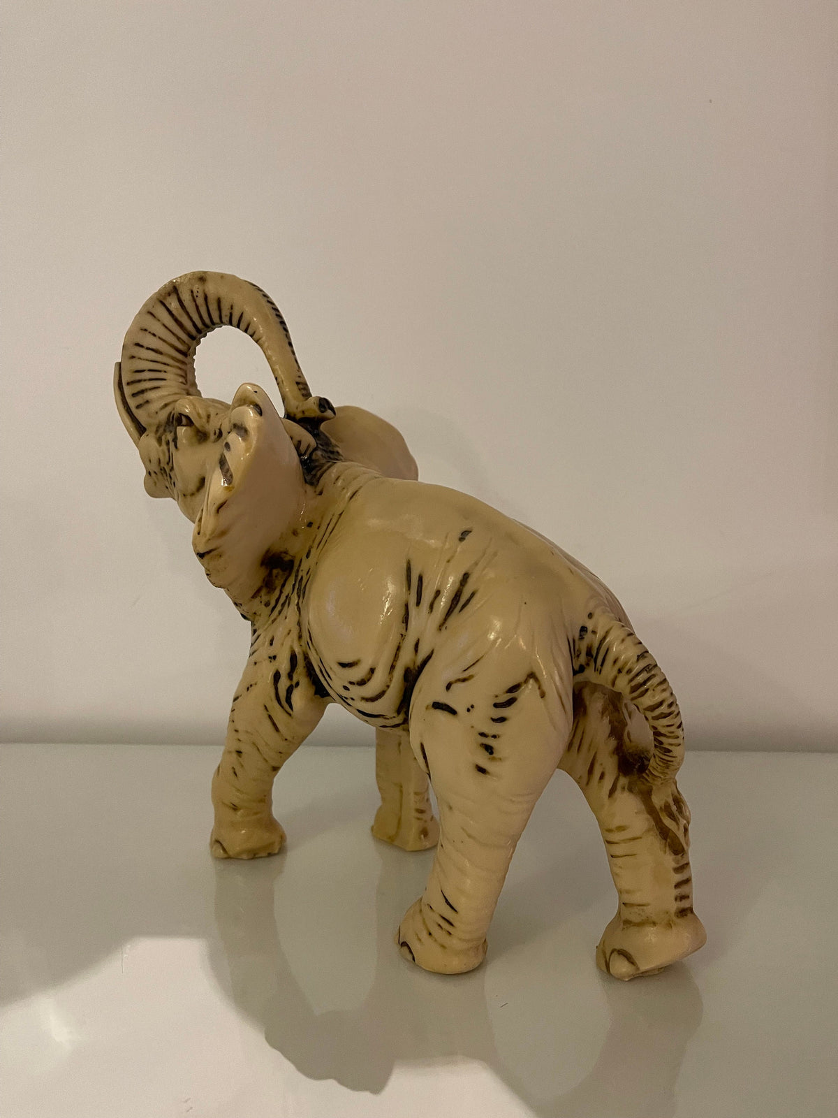 Statuette figurine sculpture éléphant vintage
