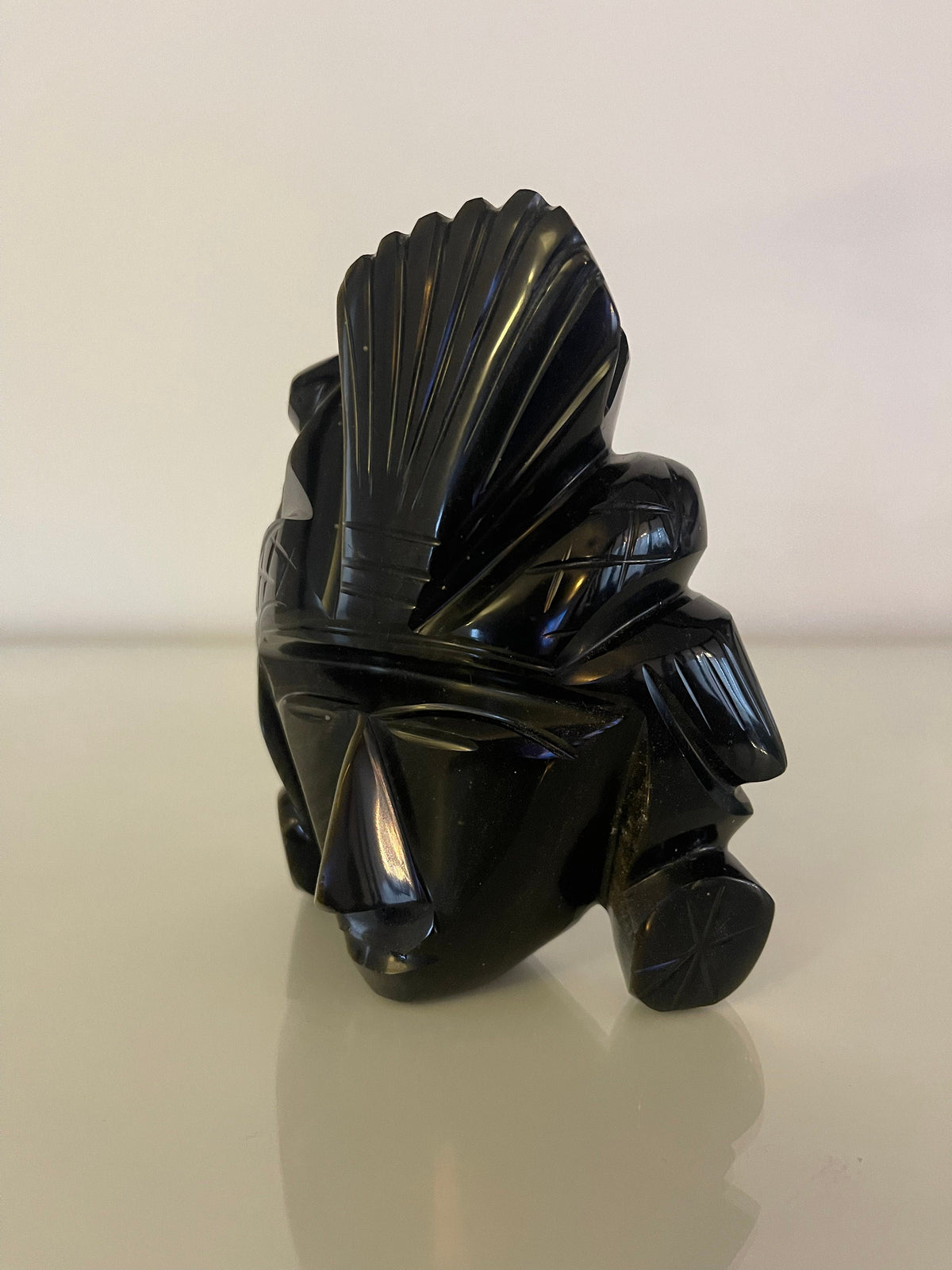 Statue aztèque obsidienne