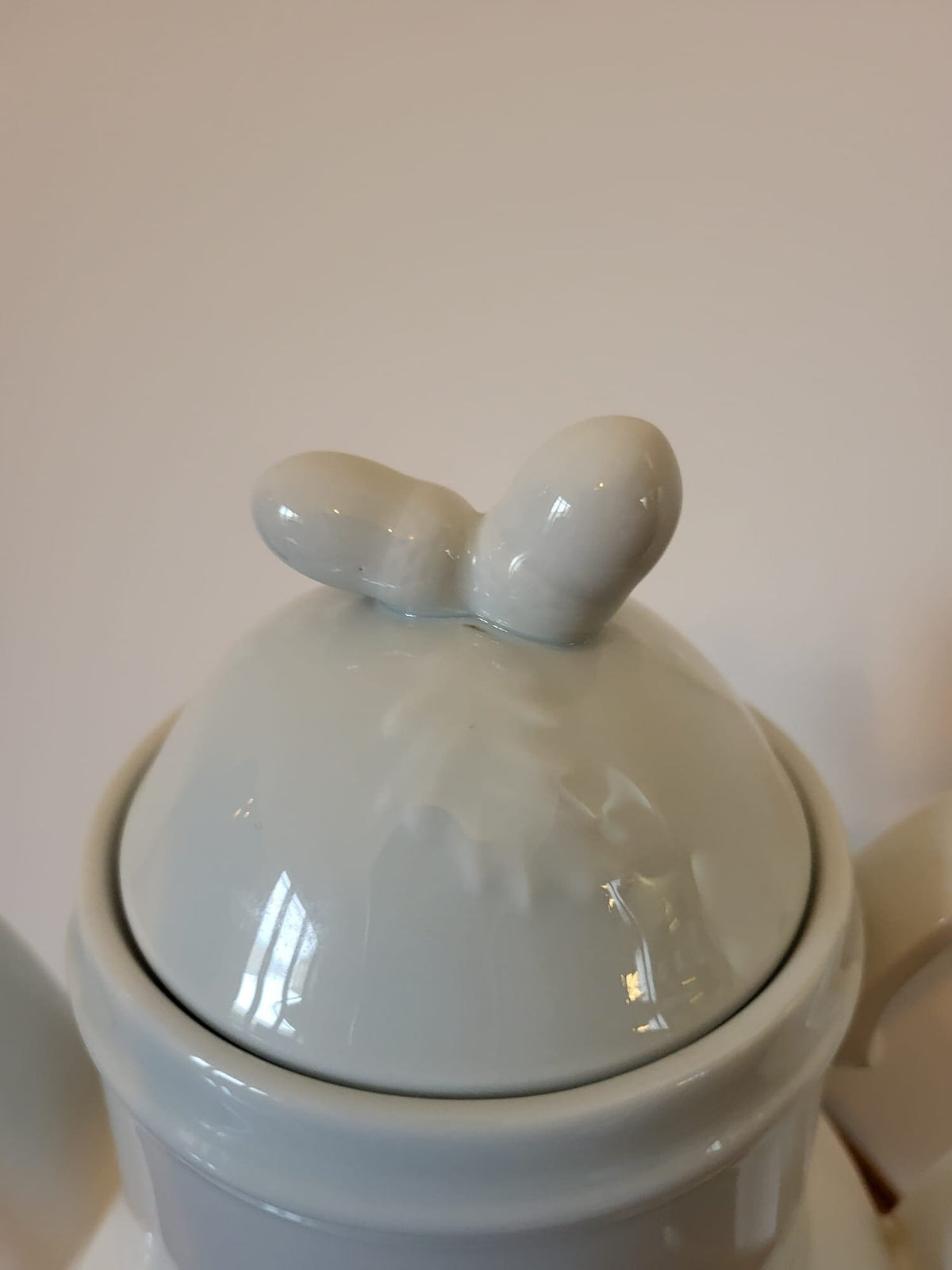 Théière céramique blanche vintage