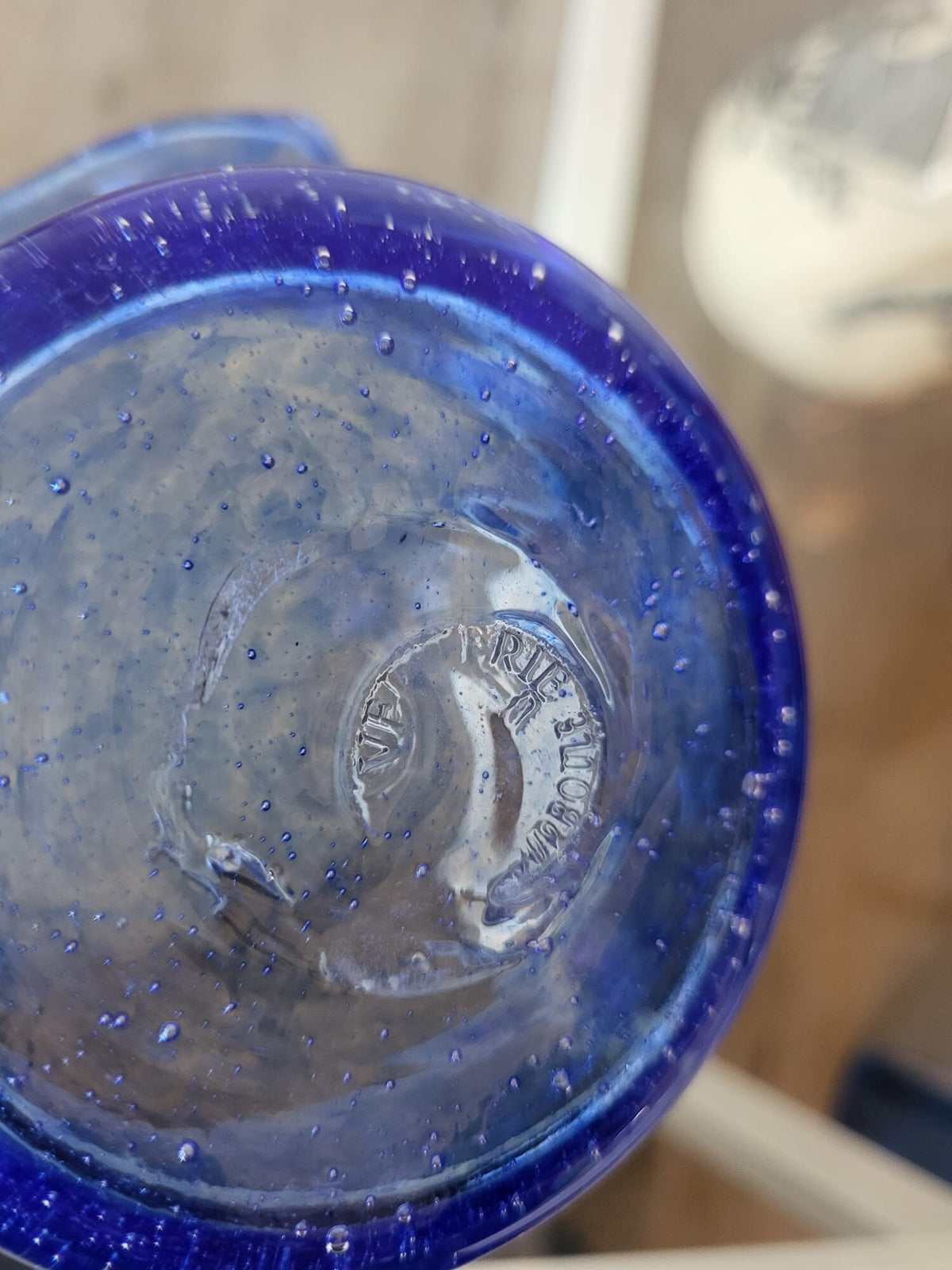 Coupelle bleu vide poche en verre soufflé