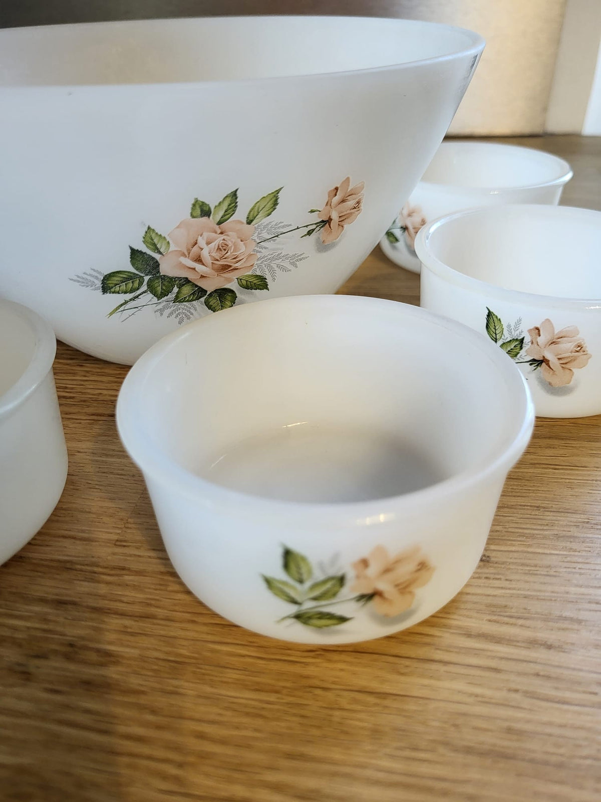 Saladier ramequins Arcopal blanc fleur rose