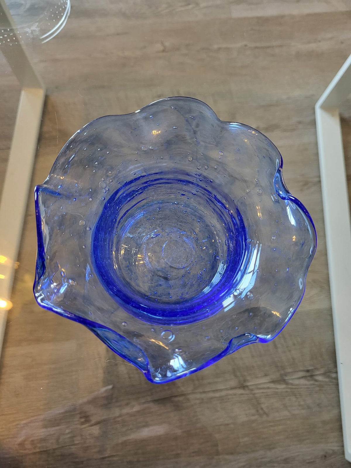 Coupelle bleu vide poche en verre soufflé
