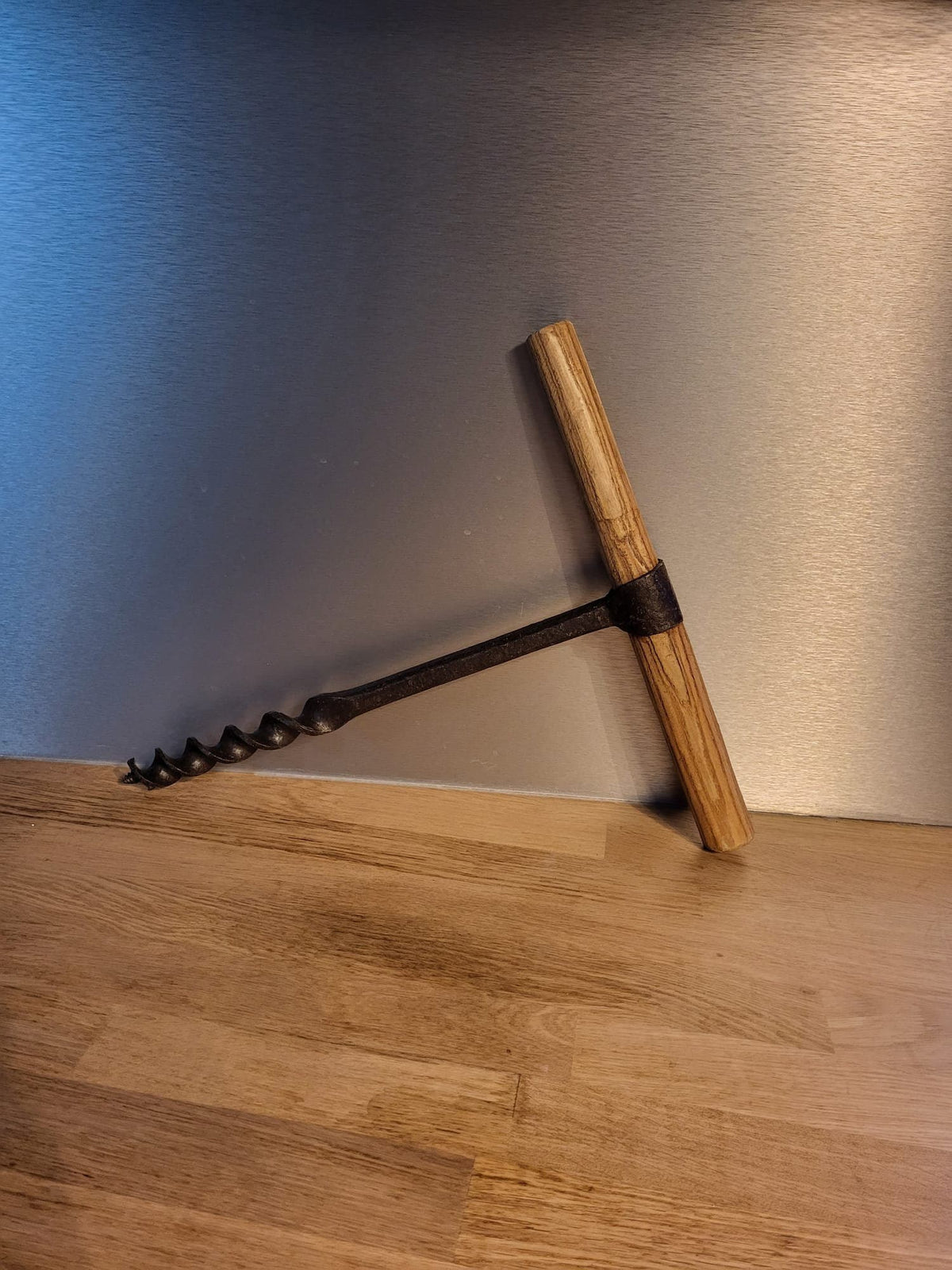 Tarière ancienne bois et métal outils ancien