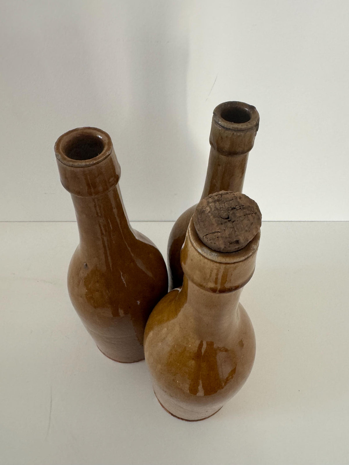 Bouteilles anciennes grès bouteilles France cidre vin