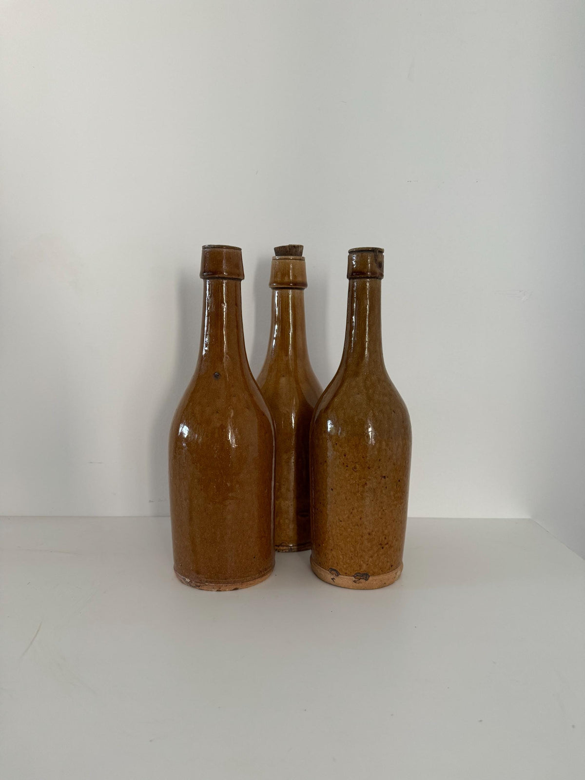 Bouteilles anciennes grès bouteilles France cidre vin