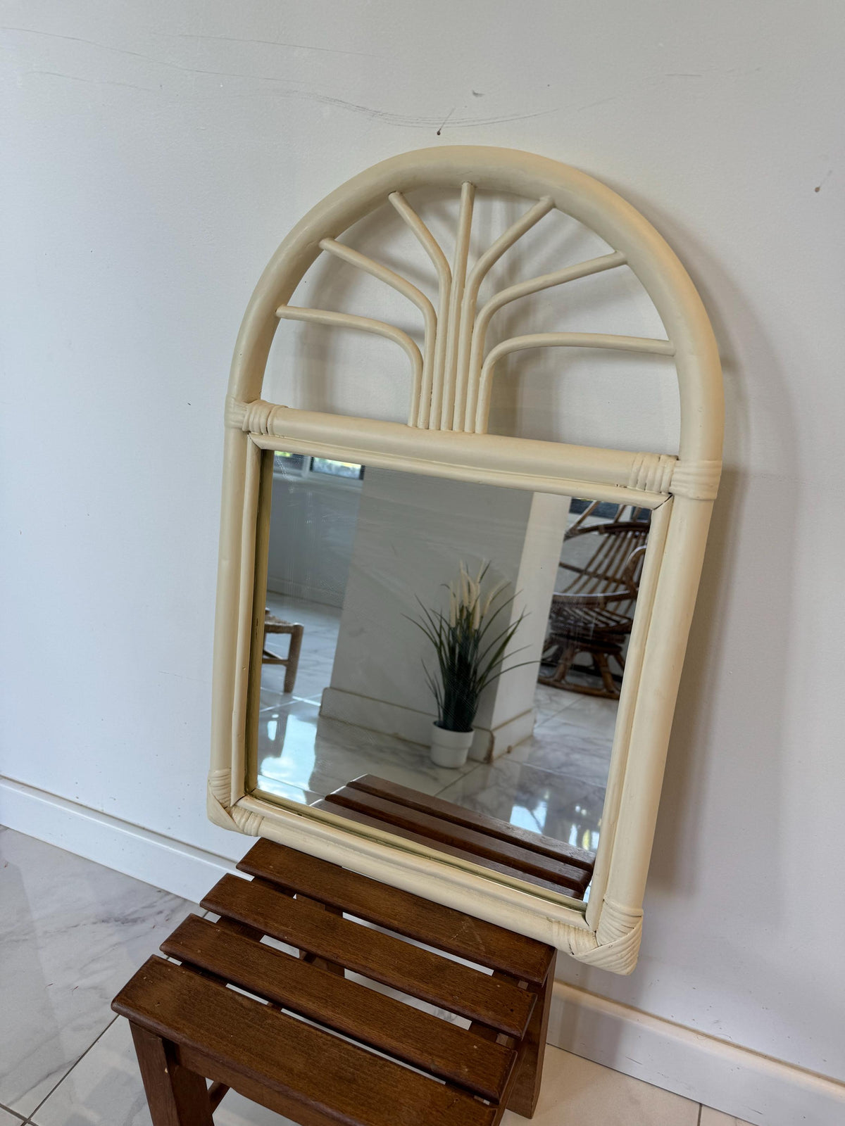 Miroir rotin blanc vintage