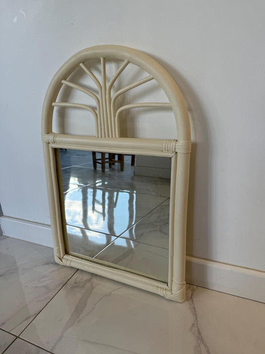 Miroir rotin blanc vintage