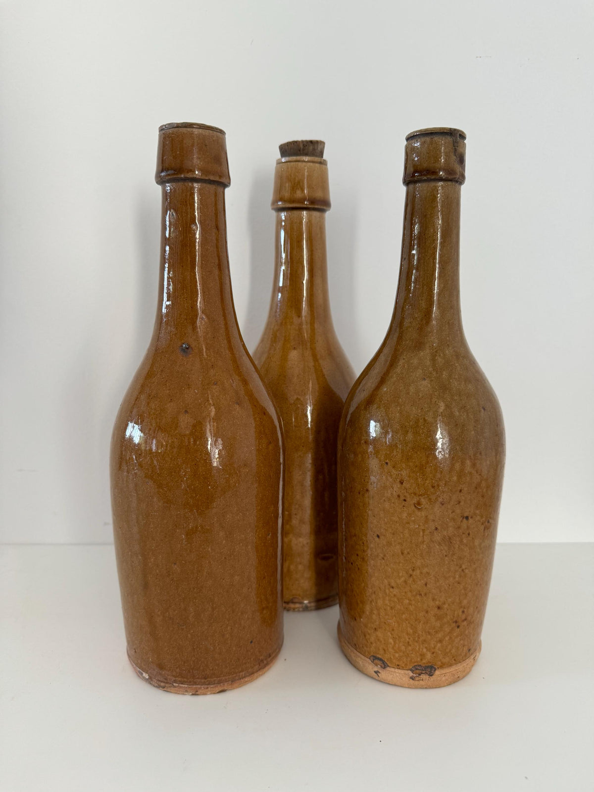 Bouteilles anciennes grès bouteilles France cidre vin