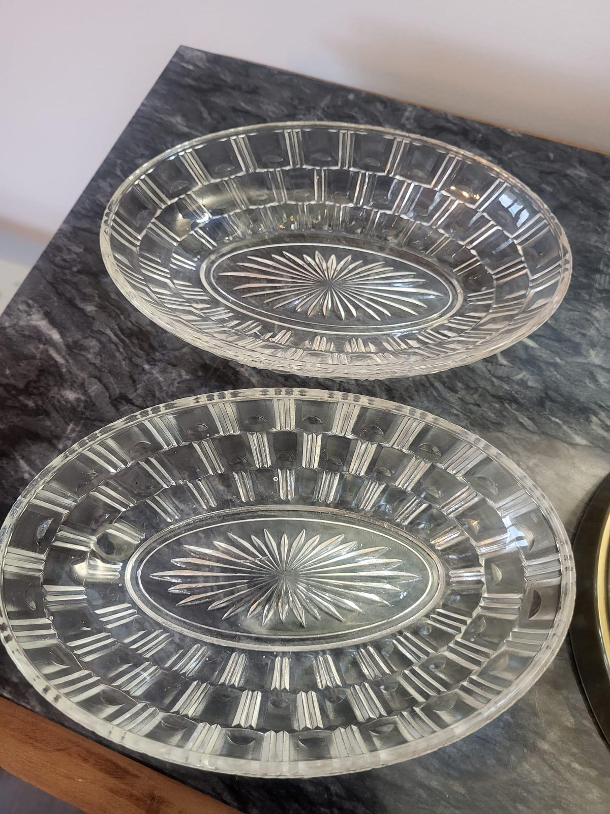 Coupelles anciennes en verre