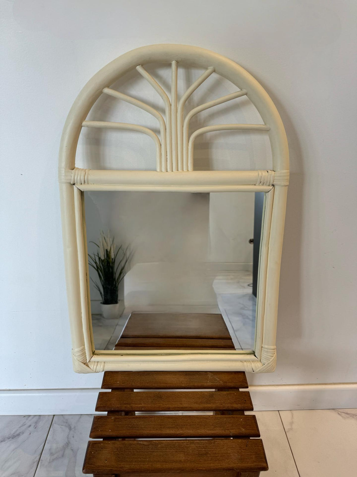 Miroir rotin blanc vintage