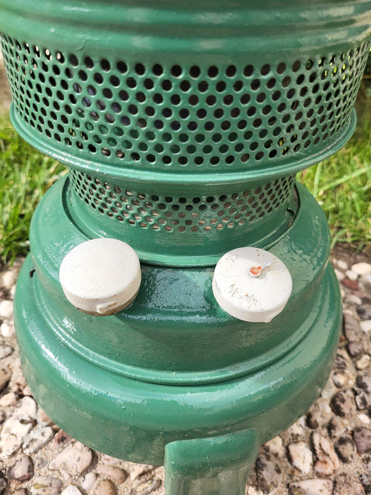 Poêle à pétrole ancien