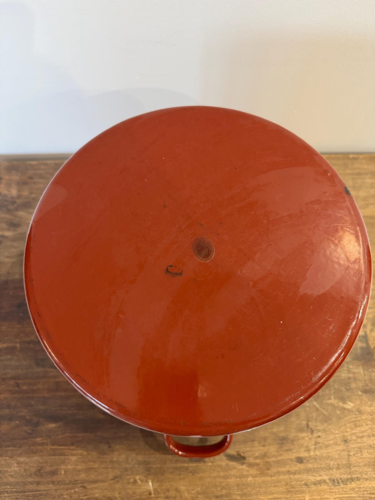 Marmite émail rouge ancienne