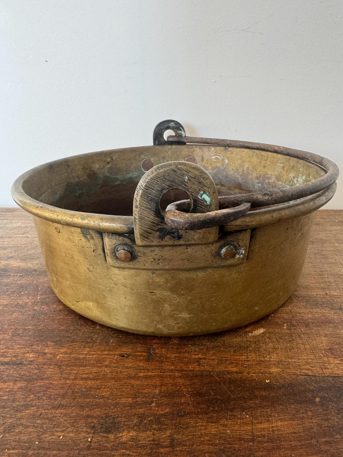 Chaudron laiton ancien