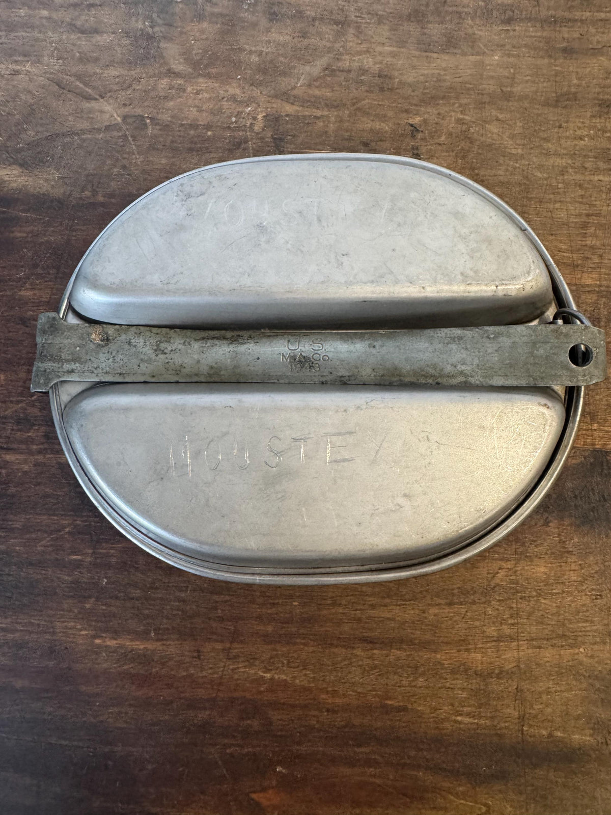 Ancienne gamelle aluminium