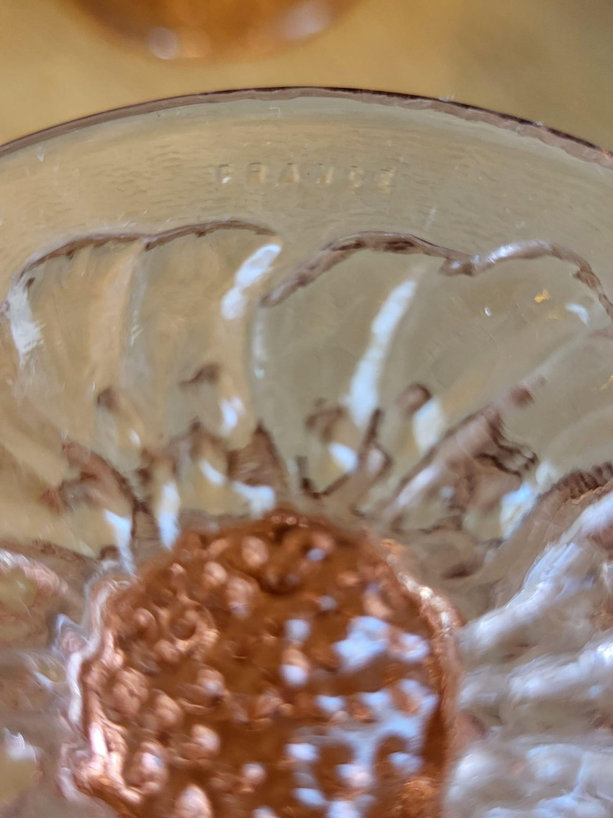 Coupes à glace verre rose