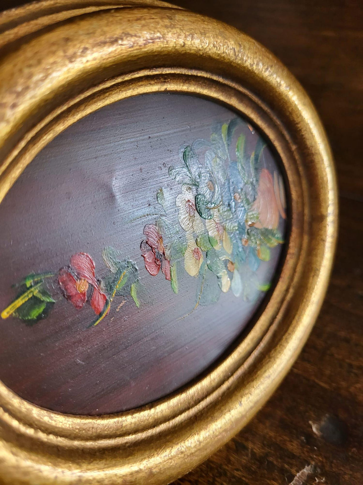 Petit tableau ovale