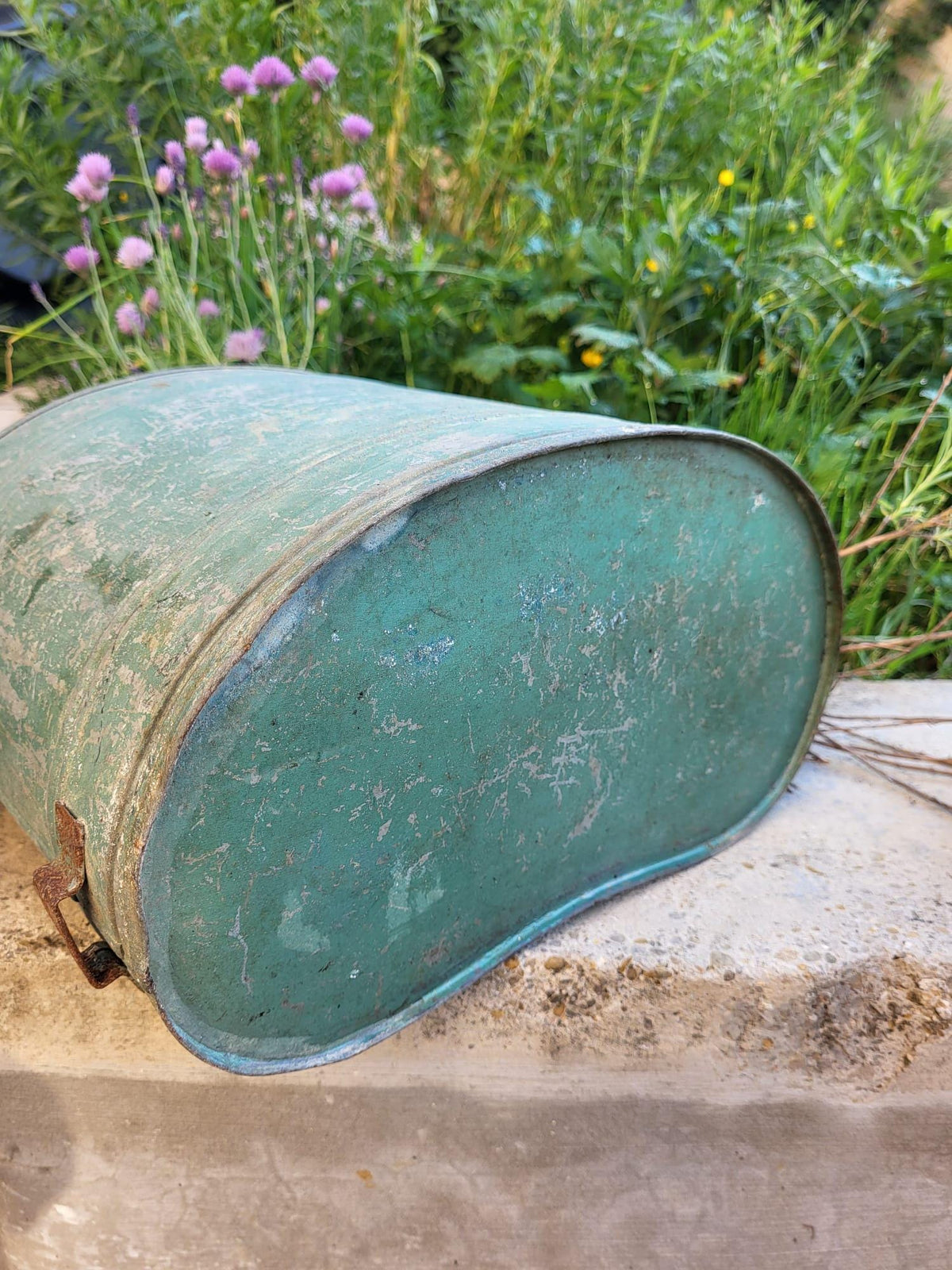 Goujonnière ancienne zinc