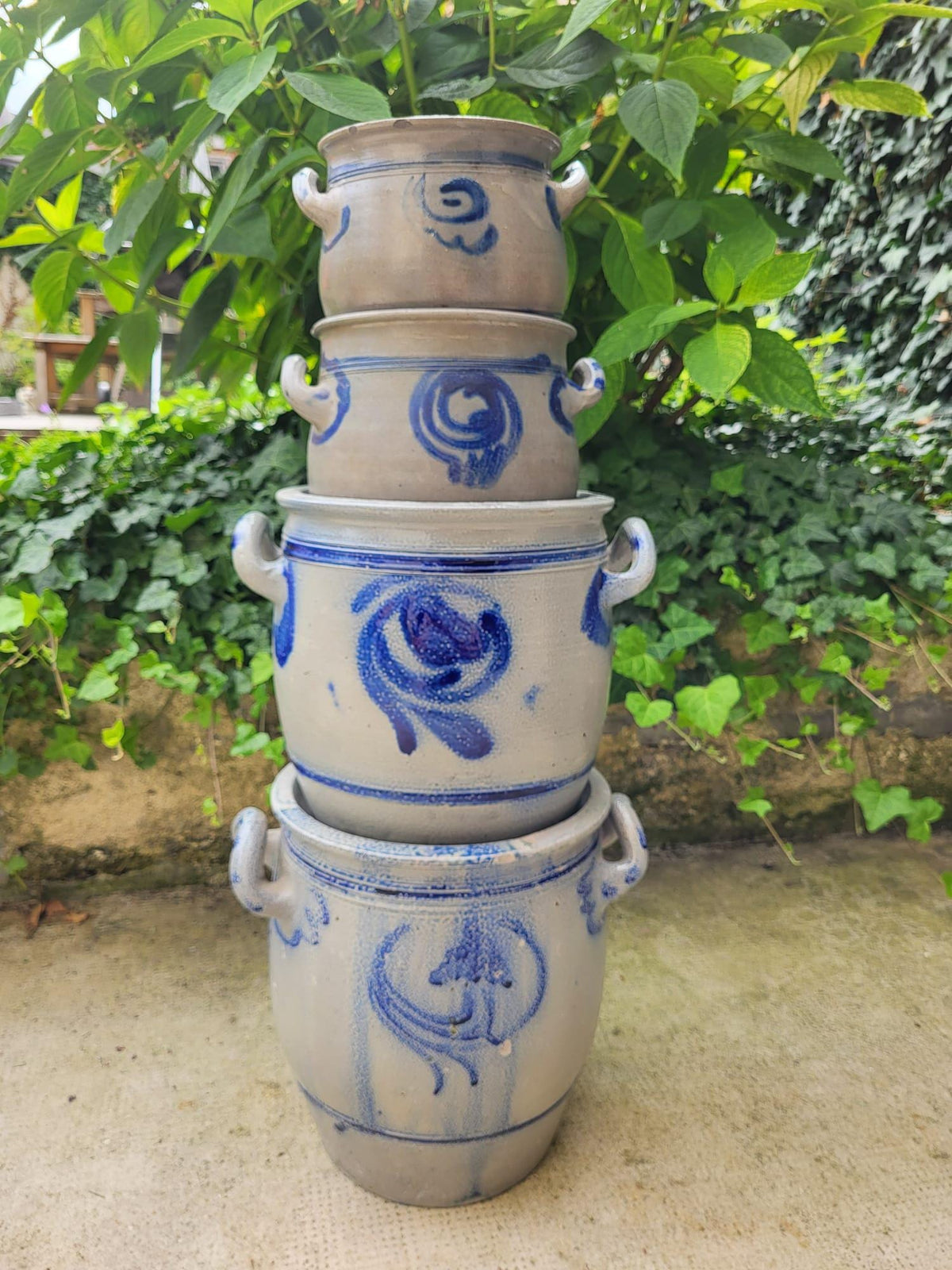 Pots anciens en Grès