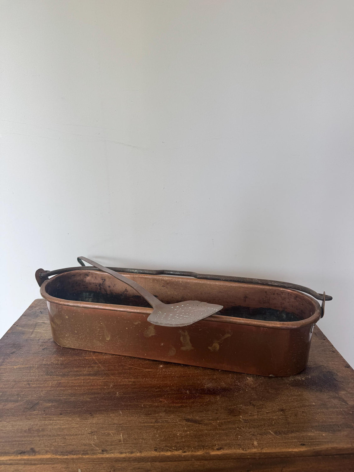 Ancienne poissonnière en cuivre