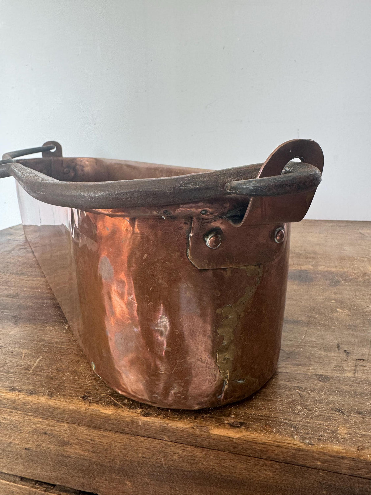 Ancienne poissonnière en cuivre