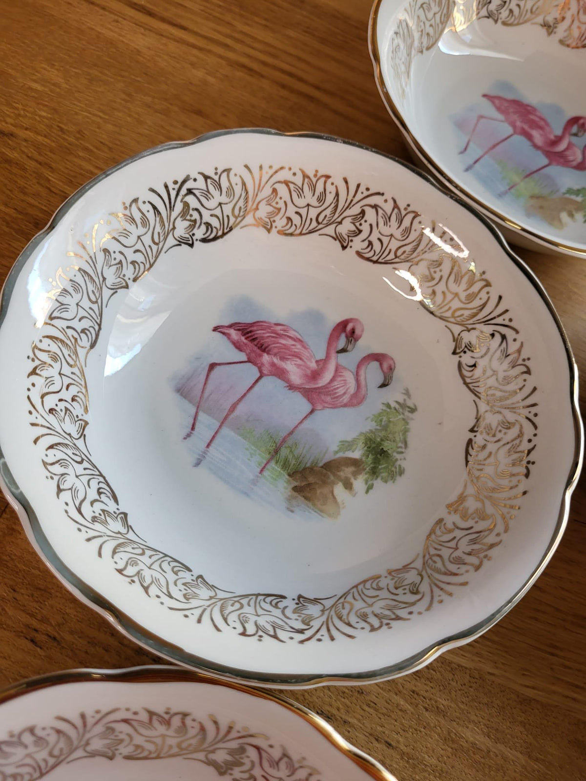 Coupelles porcelaine Limoges flamand rose