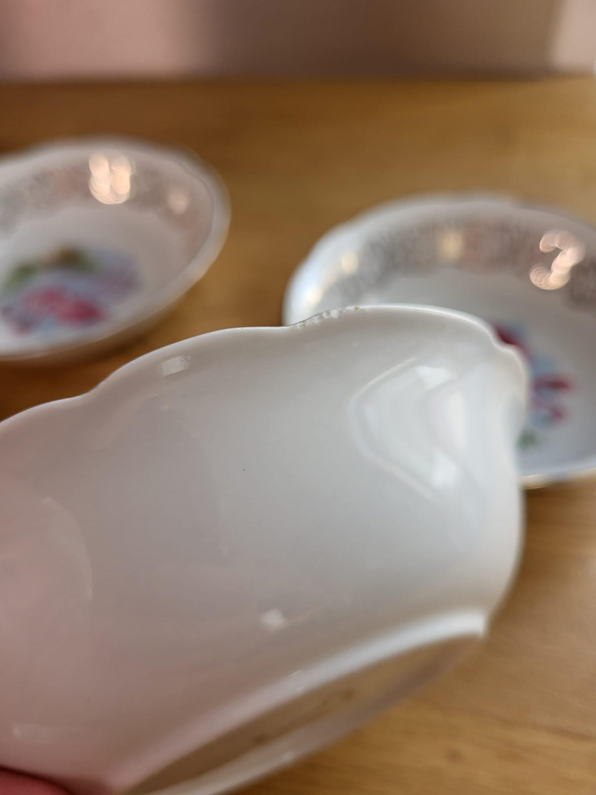 Coupelles porcelaine Limoges flamand rose