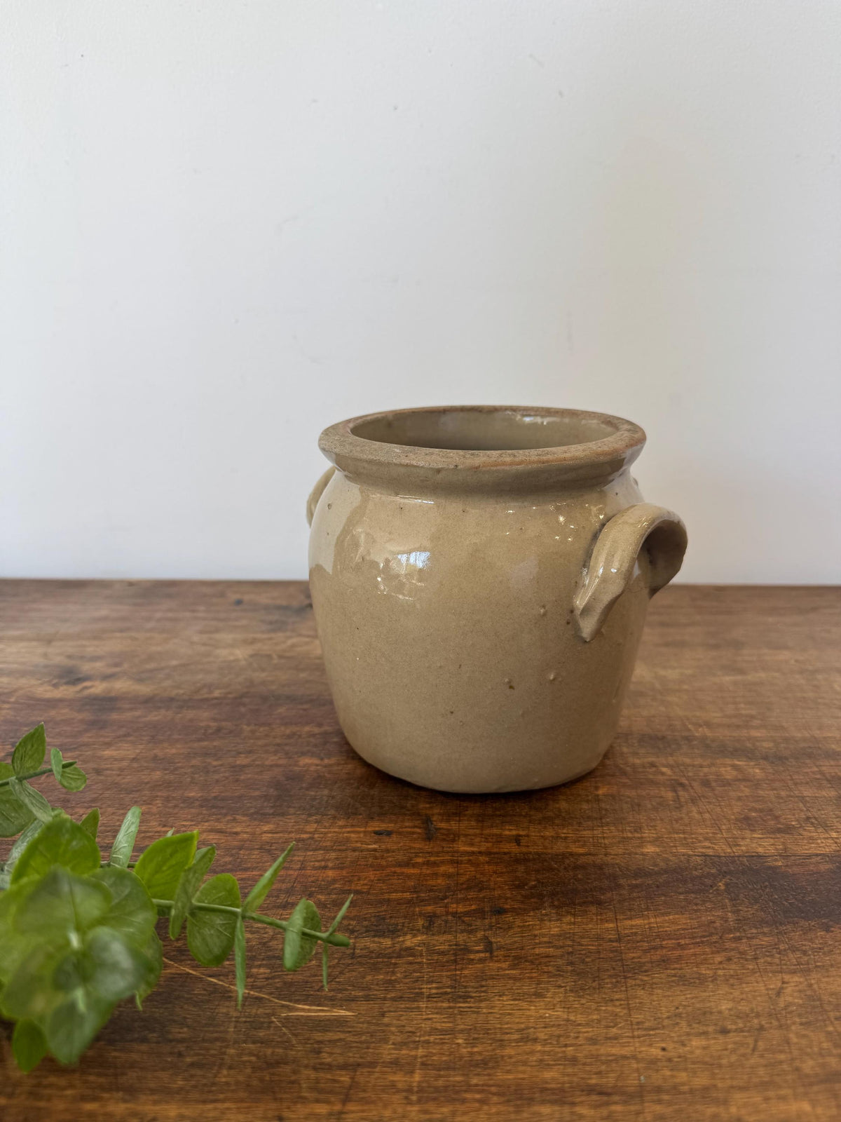 Pot en grès vernissé