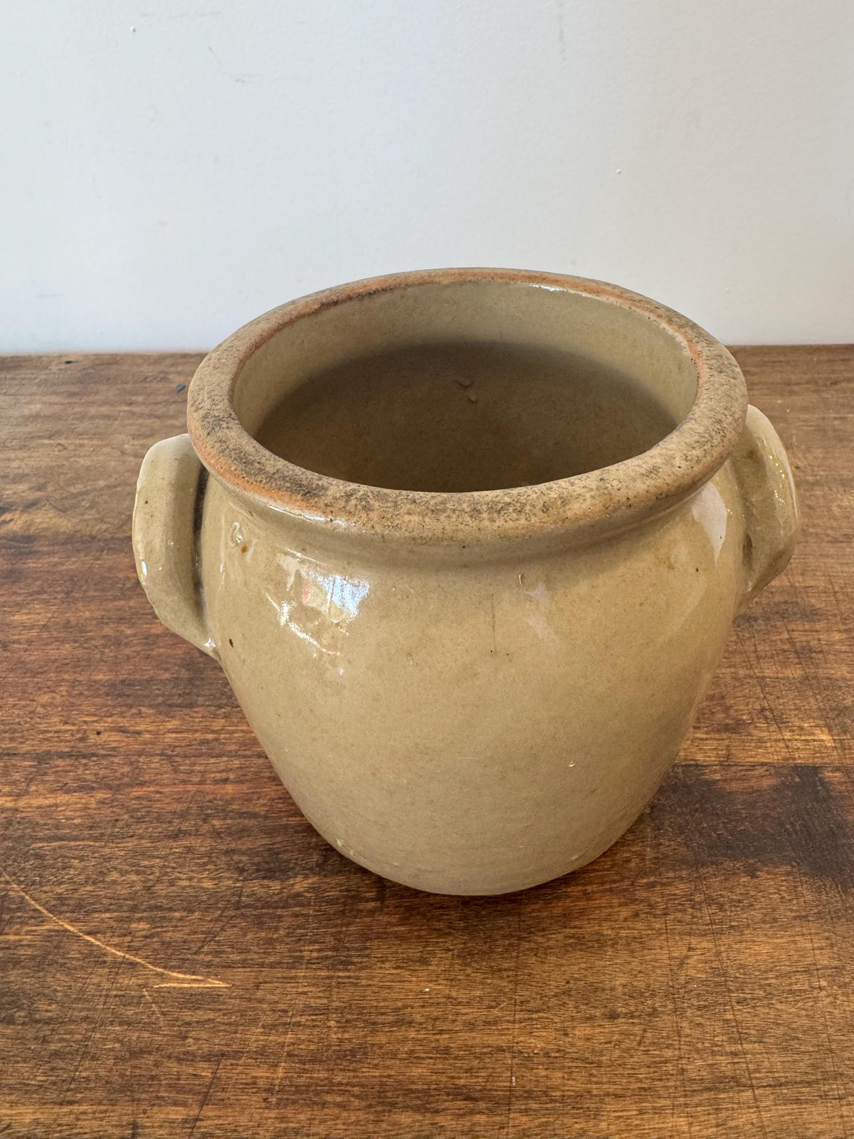 Pot en grès vernissé