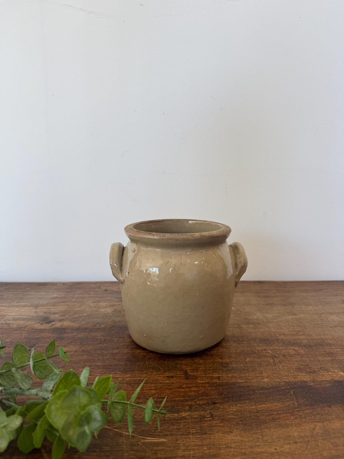 Pot en grès vernissé