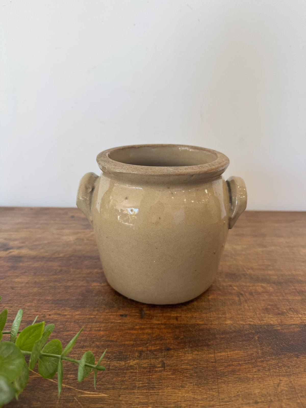 Pot en grès vernissé