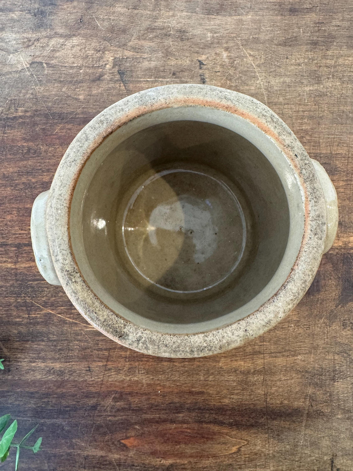 Pot en grès vernissé