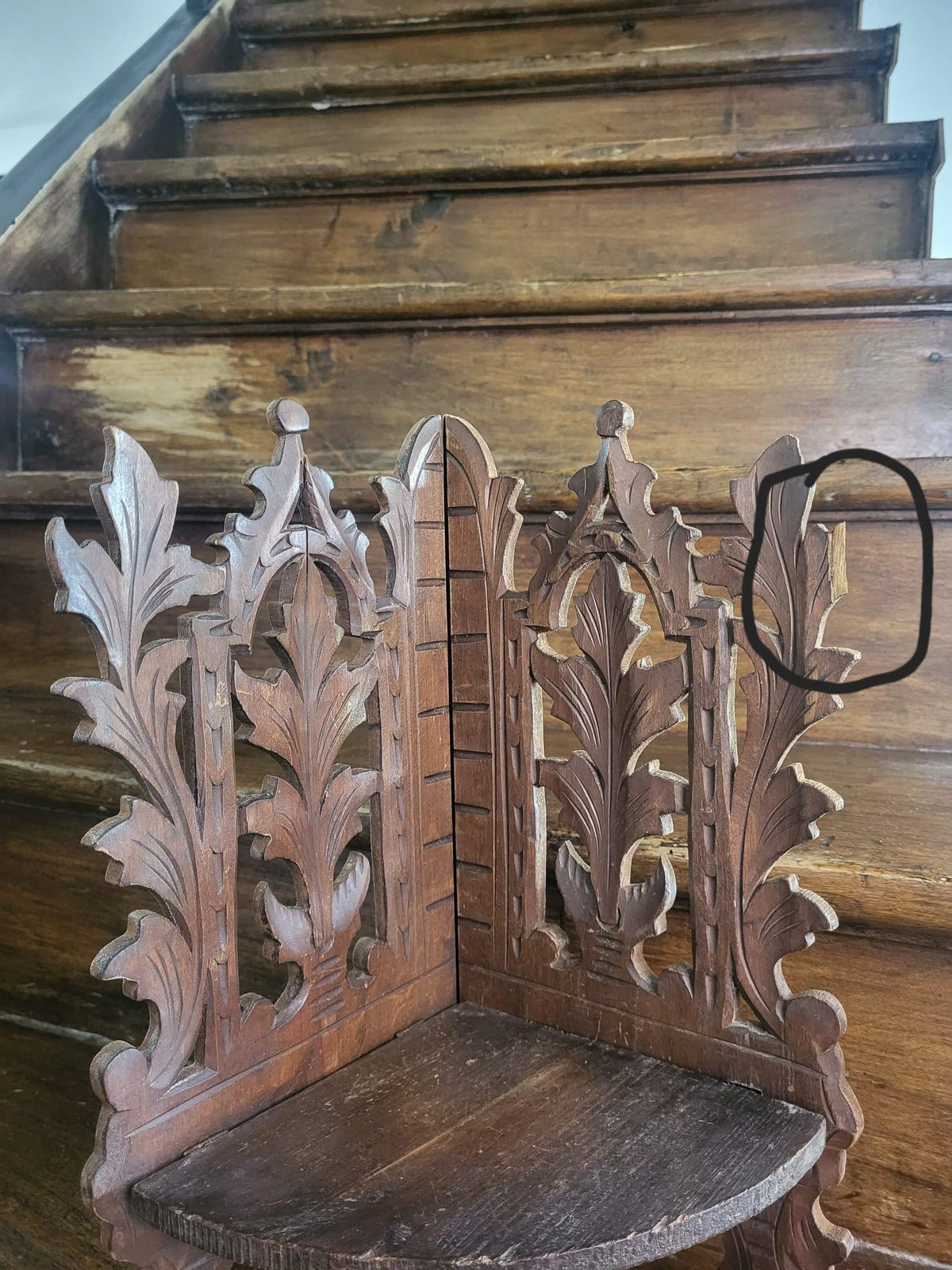 Etagère en bois ancienne
