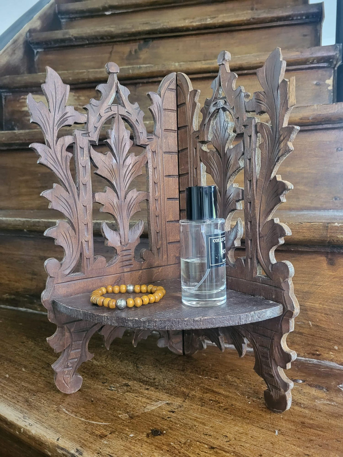 Etagère en bois ancienne