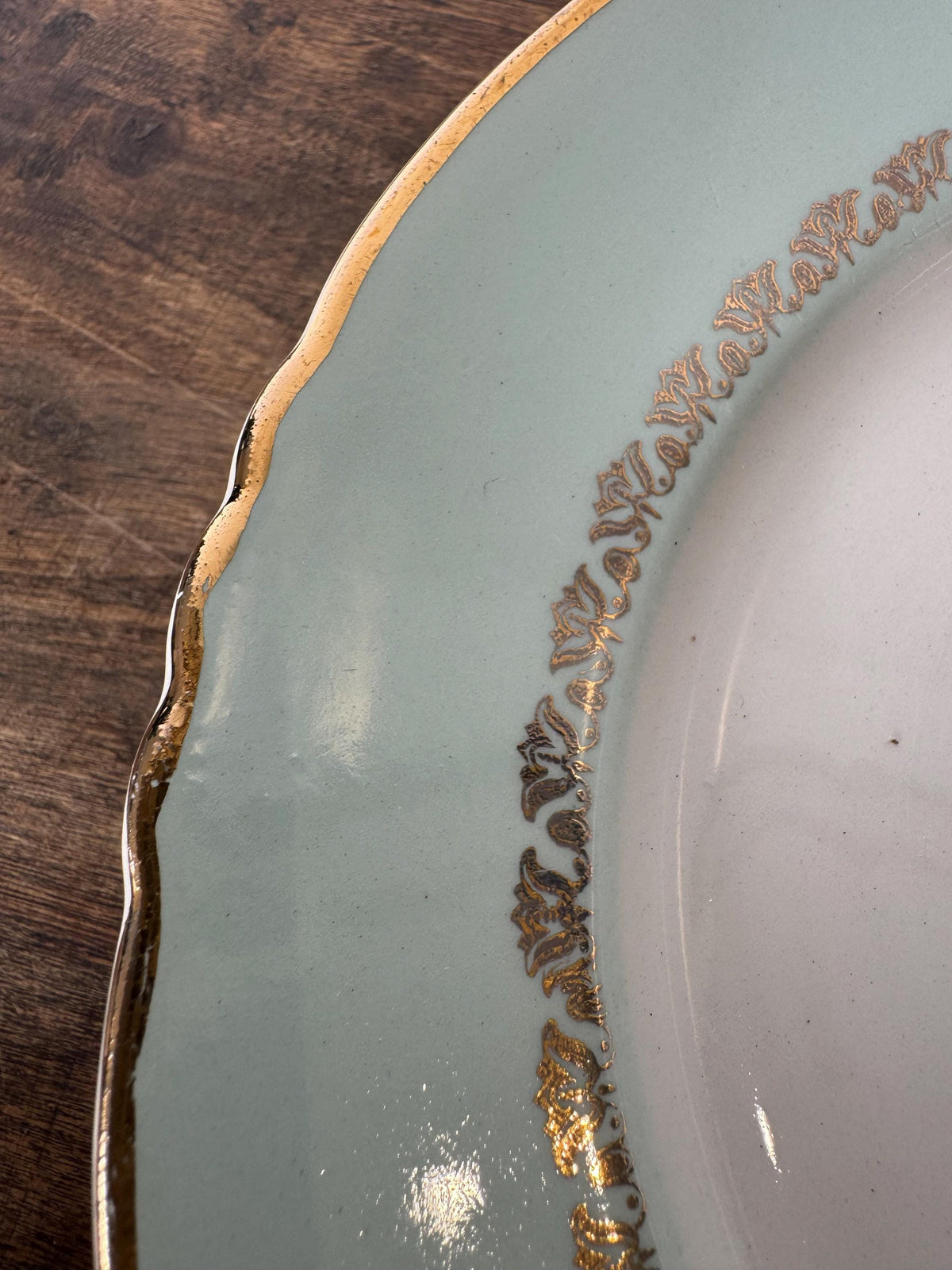 Assiettes porcelaine française Fleurs
