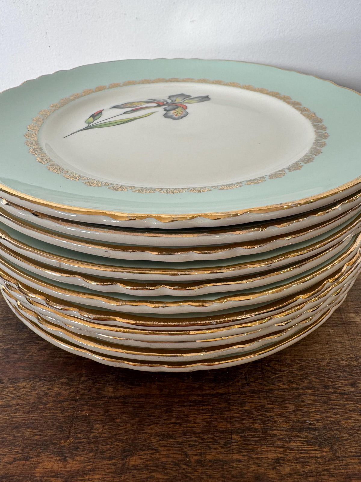 Assiettes porcelaine française Fleurs