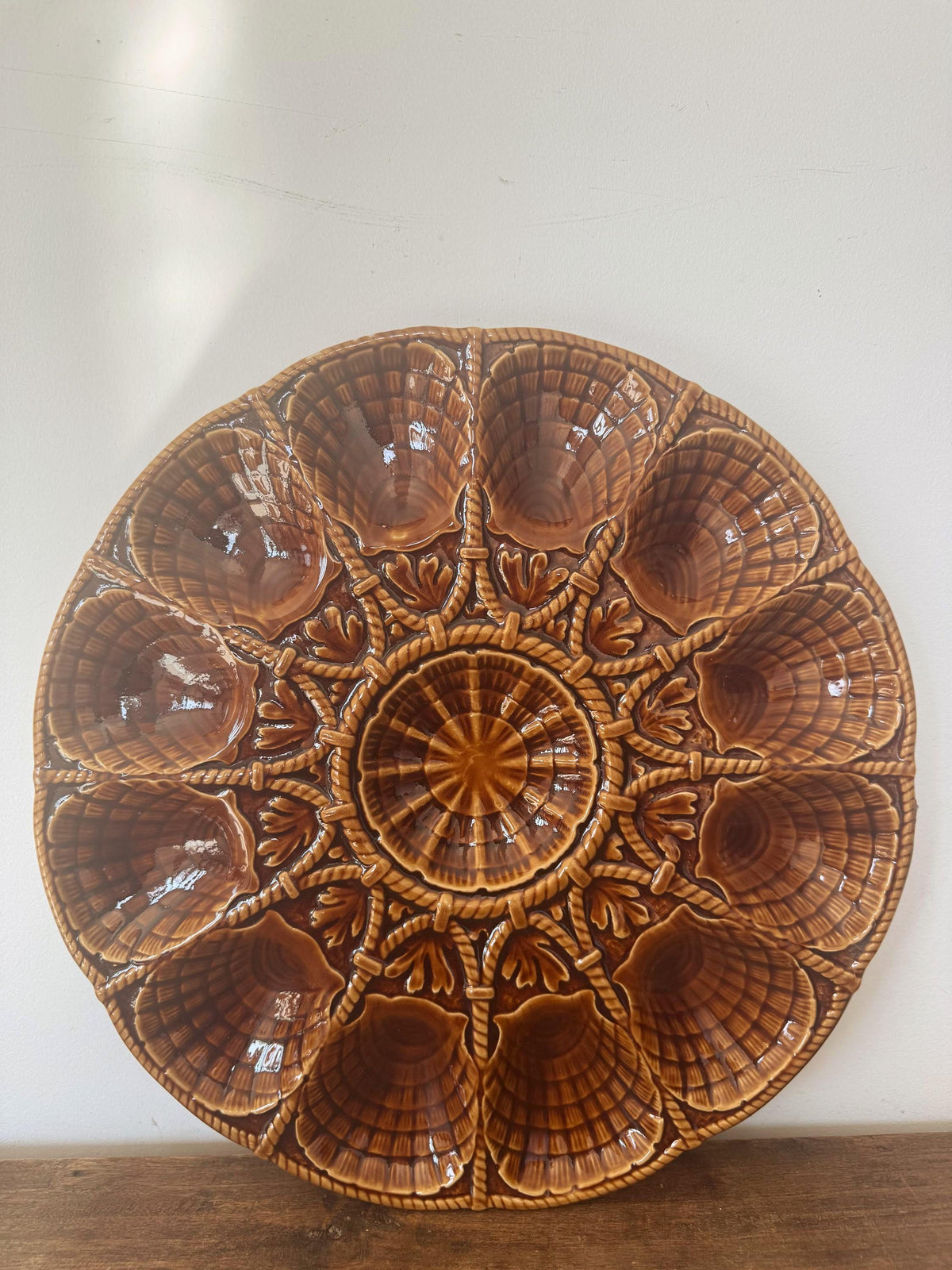 Assiettes à huitres barbotine française Sarreguemines