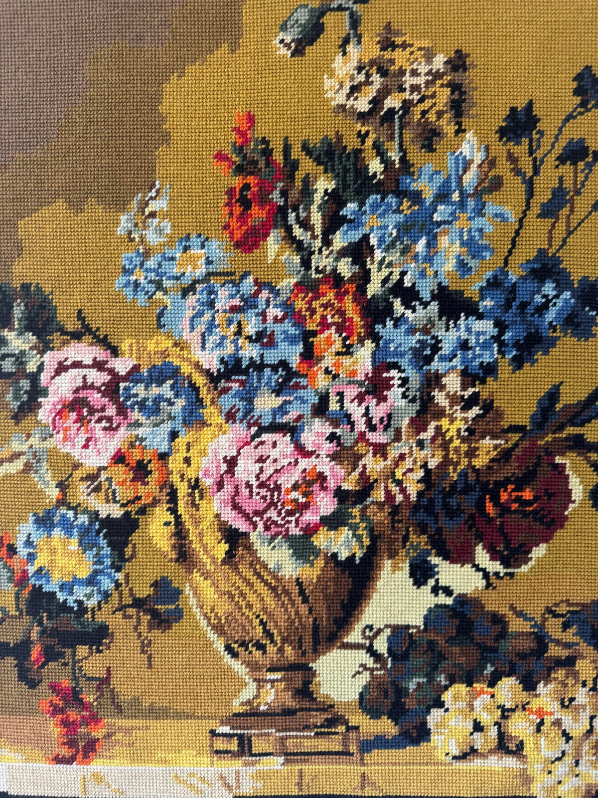 Tableau fleur broderie canevas vintage