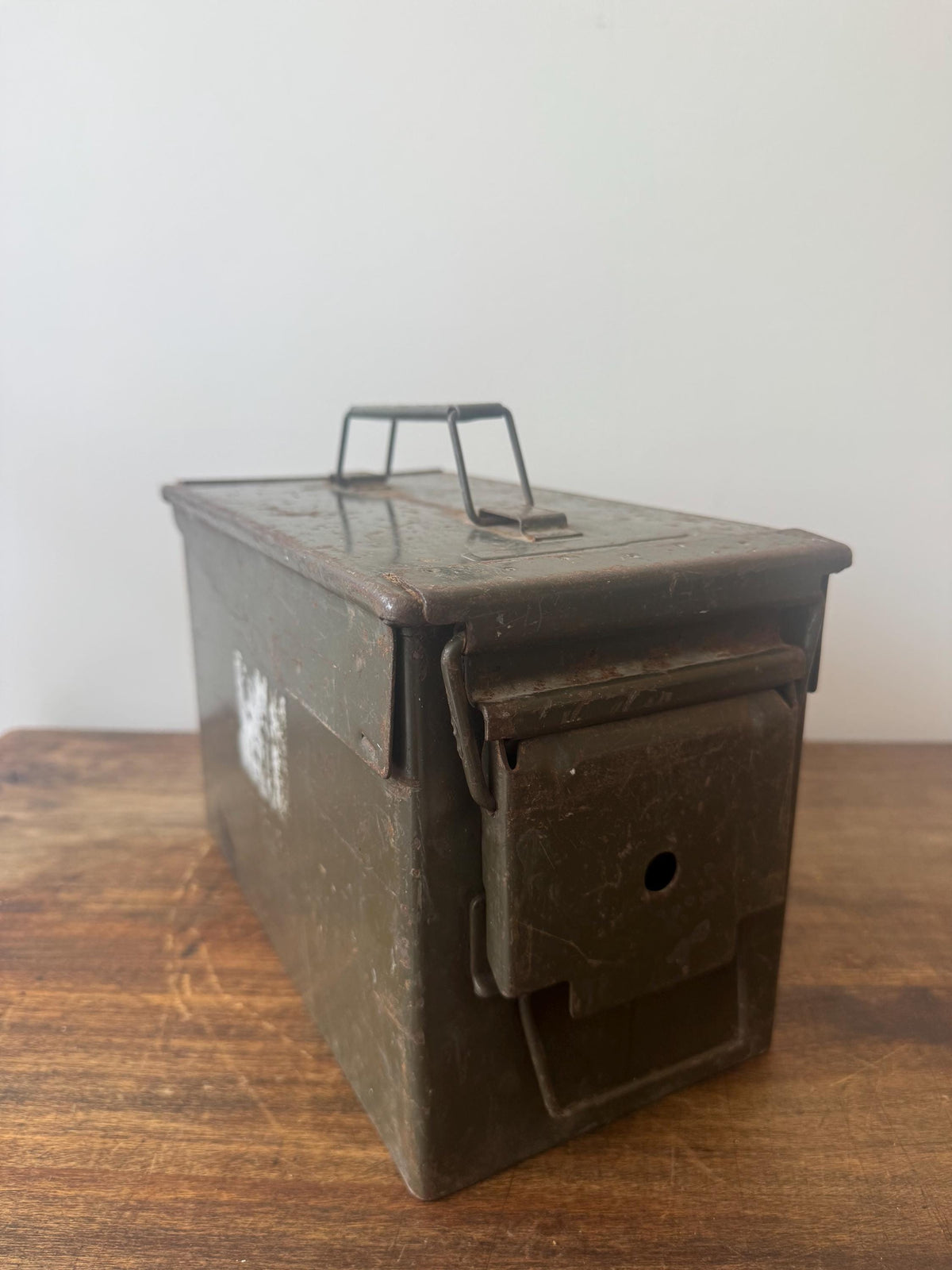 Caisse militaire munition ancienne métal