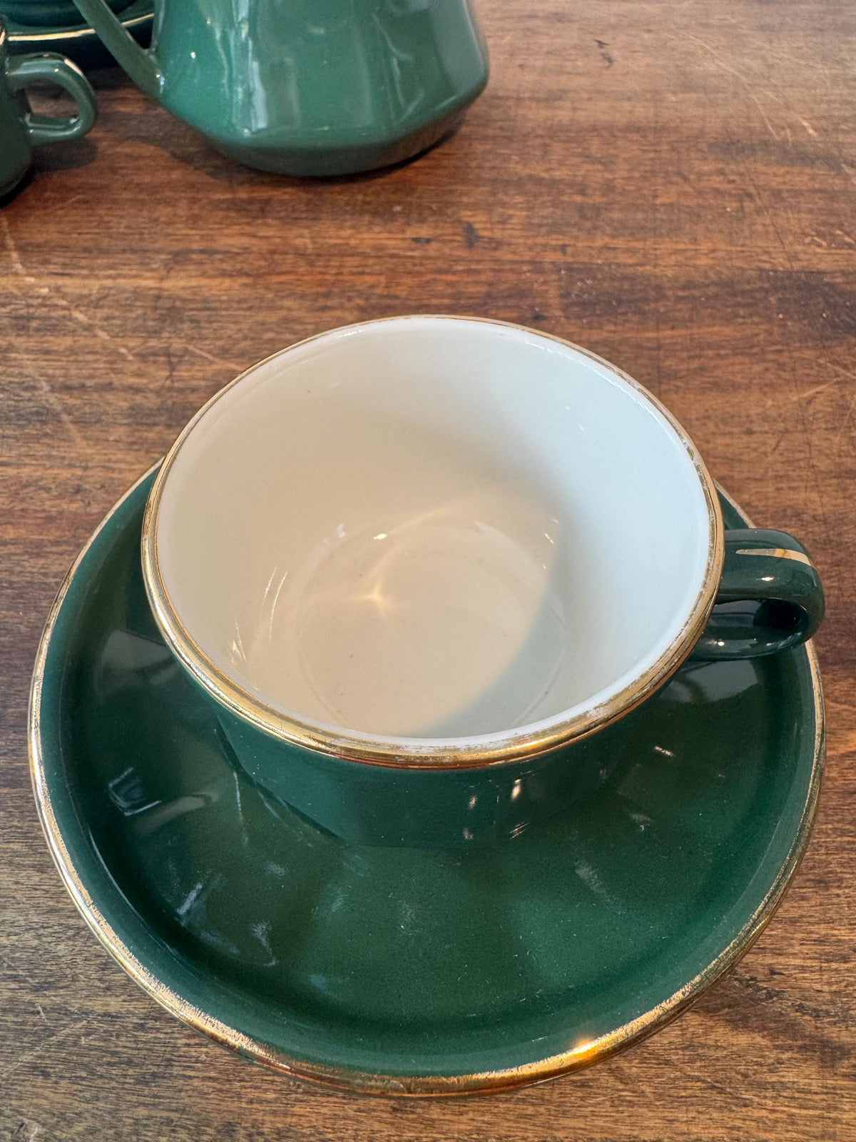 Service à café vintage Revol – Céramique vert foncé et doré – Vaisselle française