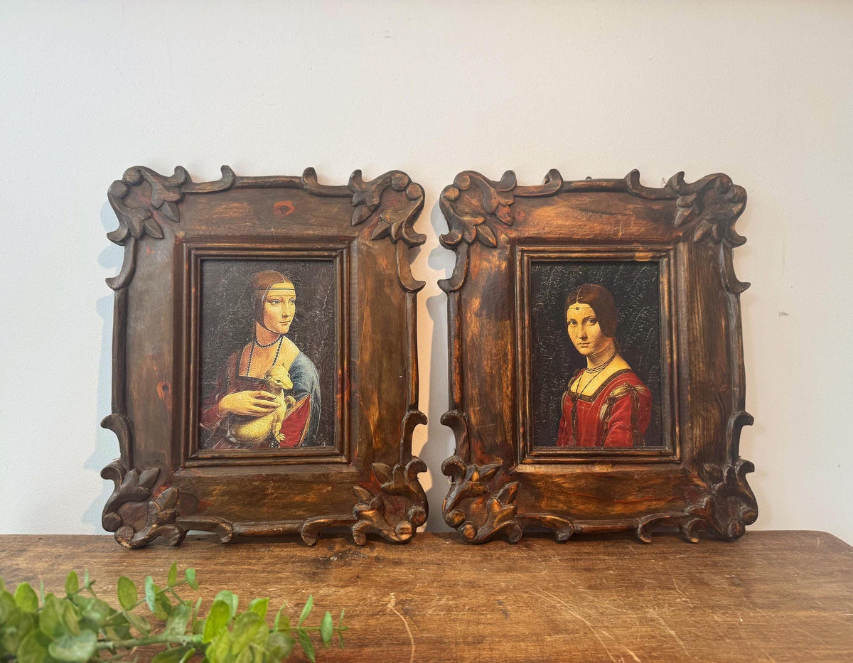 Paire de tableaux vintage Léonard de Vinci – La Dame à l’hermine & La Belle Ferronnière – Cadres bois sculpté