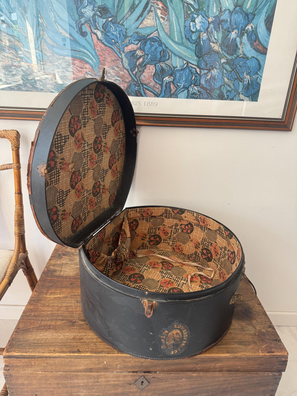 Boite à chapeaux ancienne