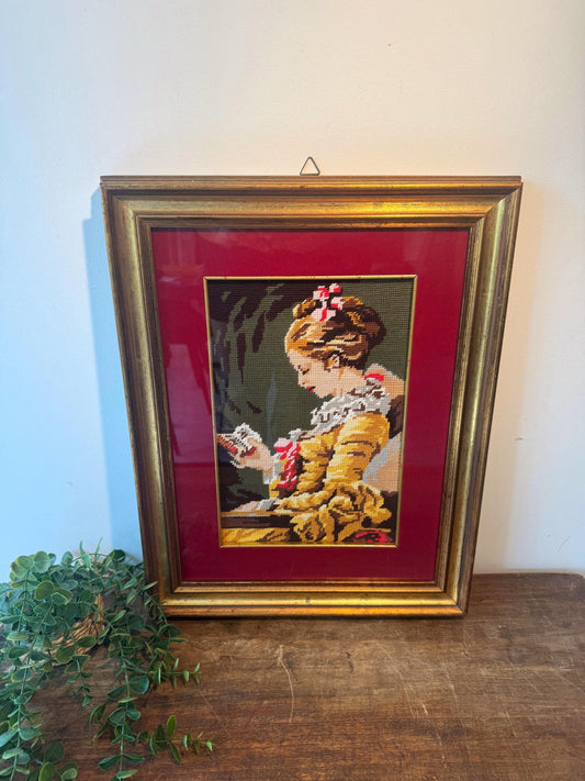 Broderie vintage cadre doré ancien
