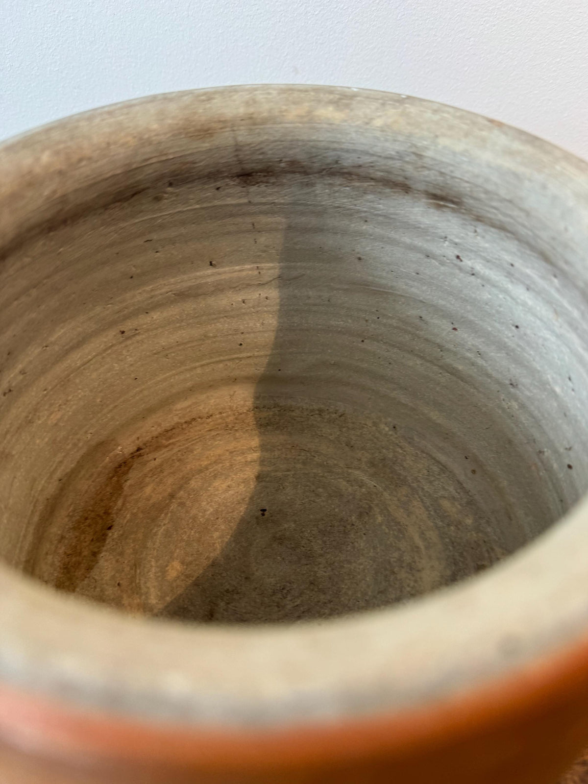 Ancien pot en grès à anse – Pot en terre cuite vernissée – Poterie rustique française – French country – Déco cuisine vintage