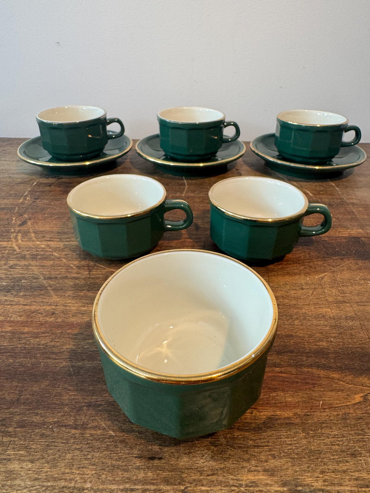 Service à café vintage Revol – Céramique vert foncé et doré – Vaisselle française